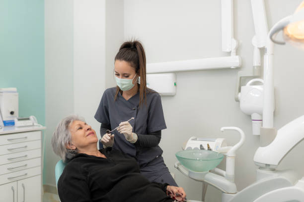Best Broken or Cracked Tooth Emergency Dentist in Doylestown, OH